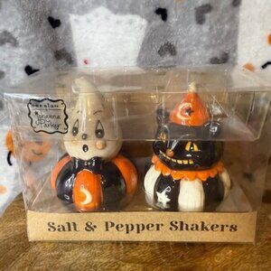Johanna Parker Design Halloween Ghost & Pumpkin Salt and Pepper Shakers NIB